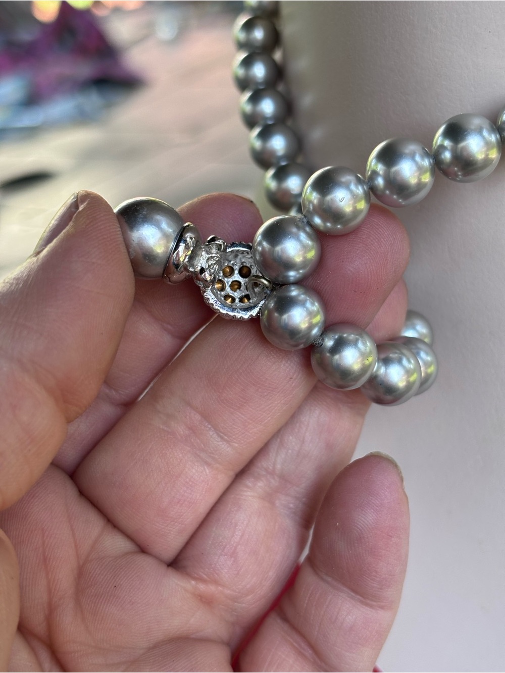 Vintage Grey Faux Pearl Necklace | Perlas Eleginda Pearl Pendant Necklace - Picture 10 of 11
